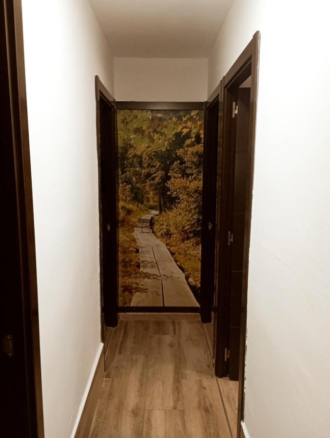 Precioso Apartamento 3 Habitaciones. Con Patio. Camas Eksteriør bilde